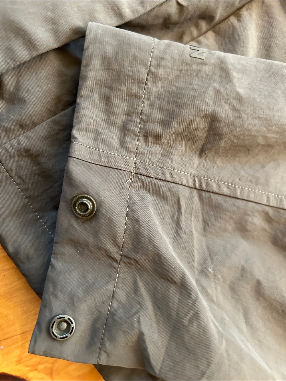 lululemon athletica Olive Green “Always Efortless” Evolve Utility Hooded Jacket - Picture 6 of 8